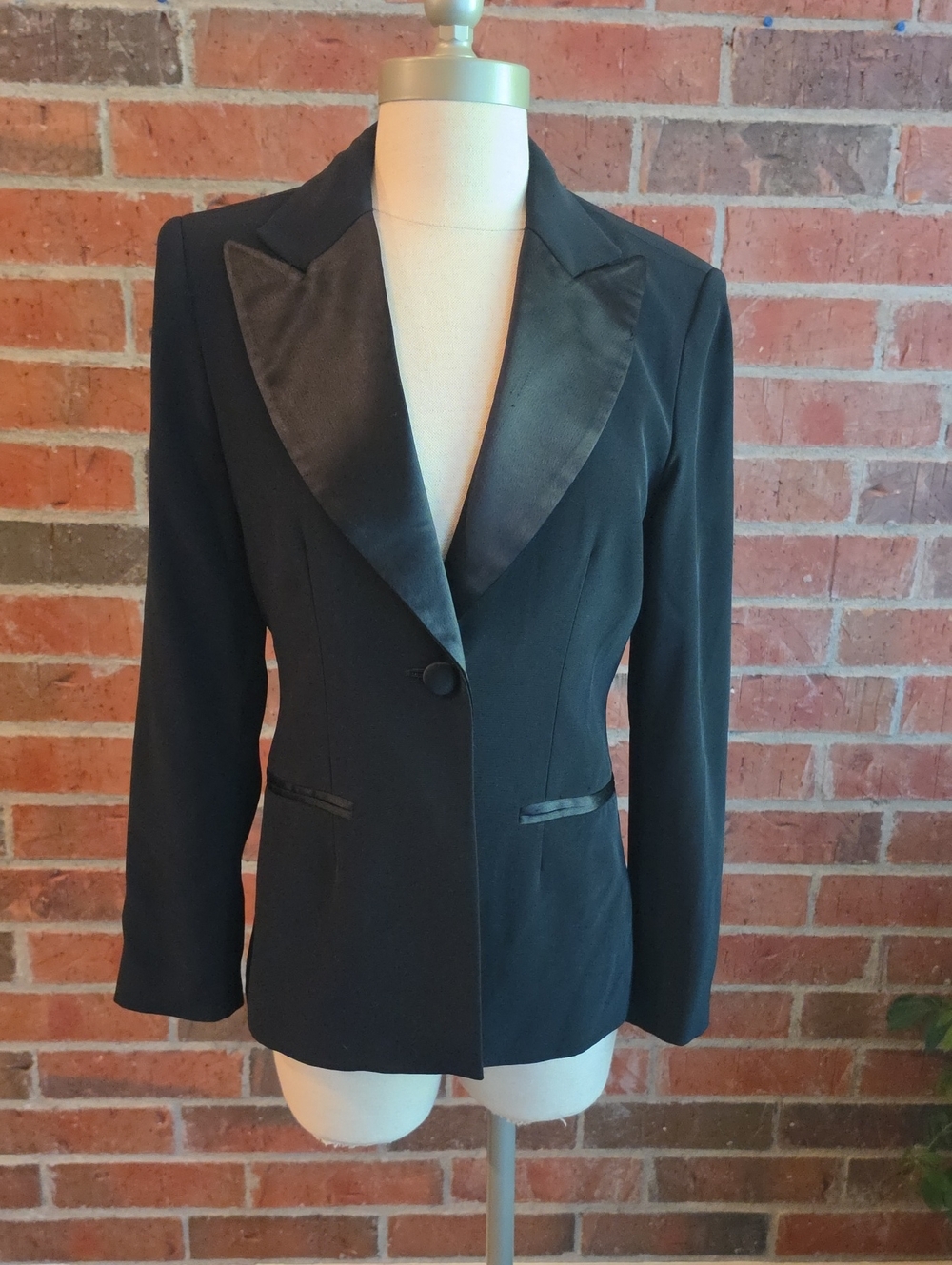 Ann Tjian For Kenar Black Silk Tuxedo Jacket Womens Size 6 Petite EUC